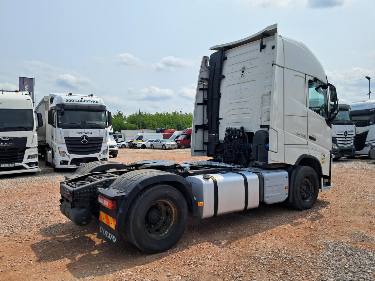 VOLVO FH CIĄGNIK SIODŁOWY - Tractor: foto 5 VOLVO FH CIĄGNIK SIODŁOWY - Tractor: foto 5