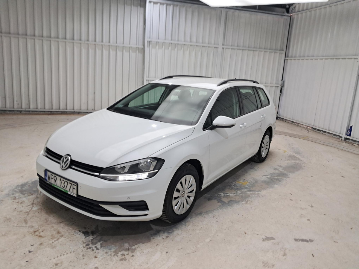 VOLKSWAGEN GOLF KOMBI - Automóvel: foto 3 VOLKSWAGEN GOLF KOMBI - Automóvel: foto 3