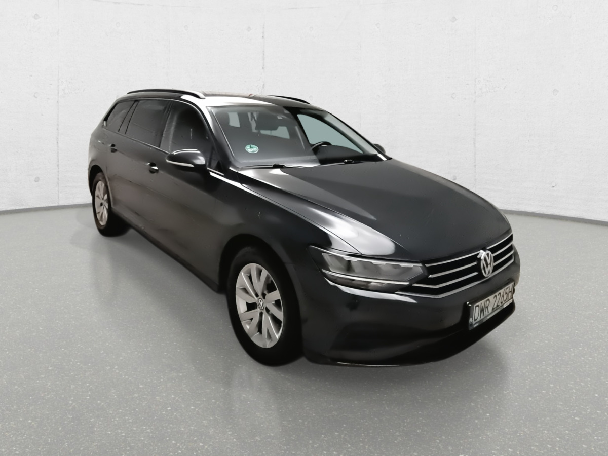 VOLKSWAGEN PASSAT KOMBI - Automóvel: foto 1 VOLKSWAGEN PASSAT KOMBI - Automóvel: foto 1