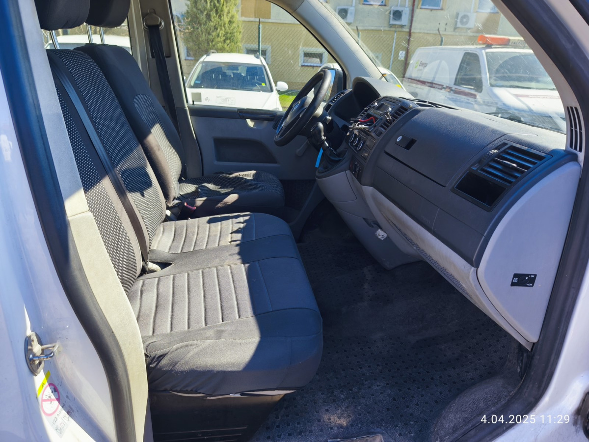 Carrinha cabine dupla VOLKSWAGEN TRANSPORTER BRYGADÓWKA: foto 6