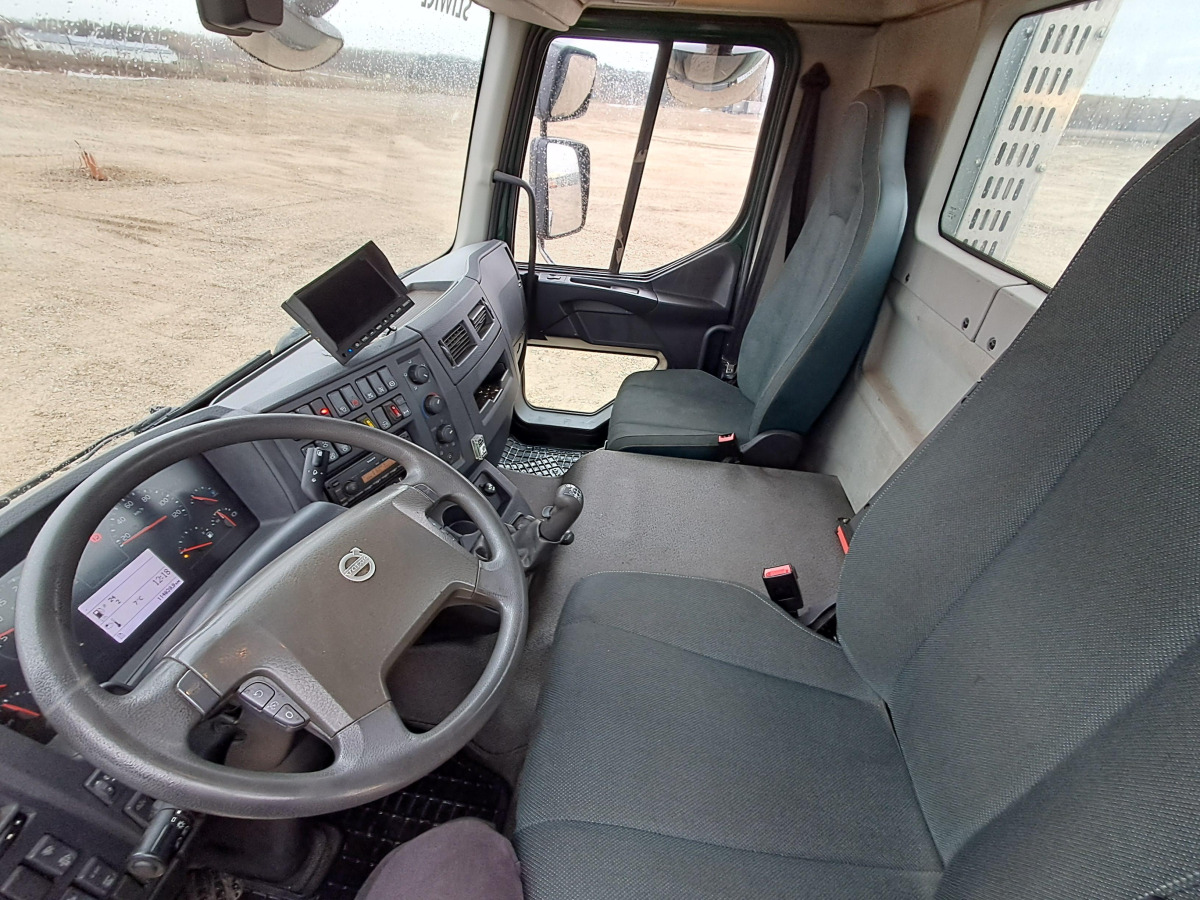 Caminhão polibenne VOLVO FL: foto 10