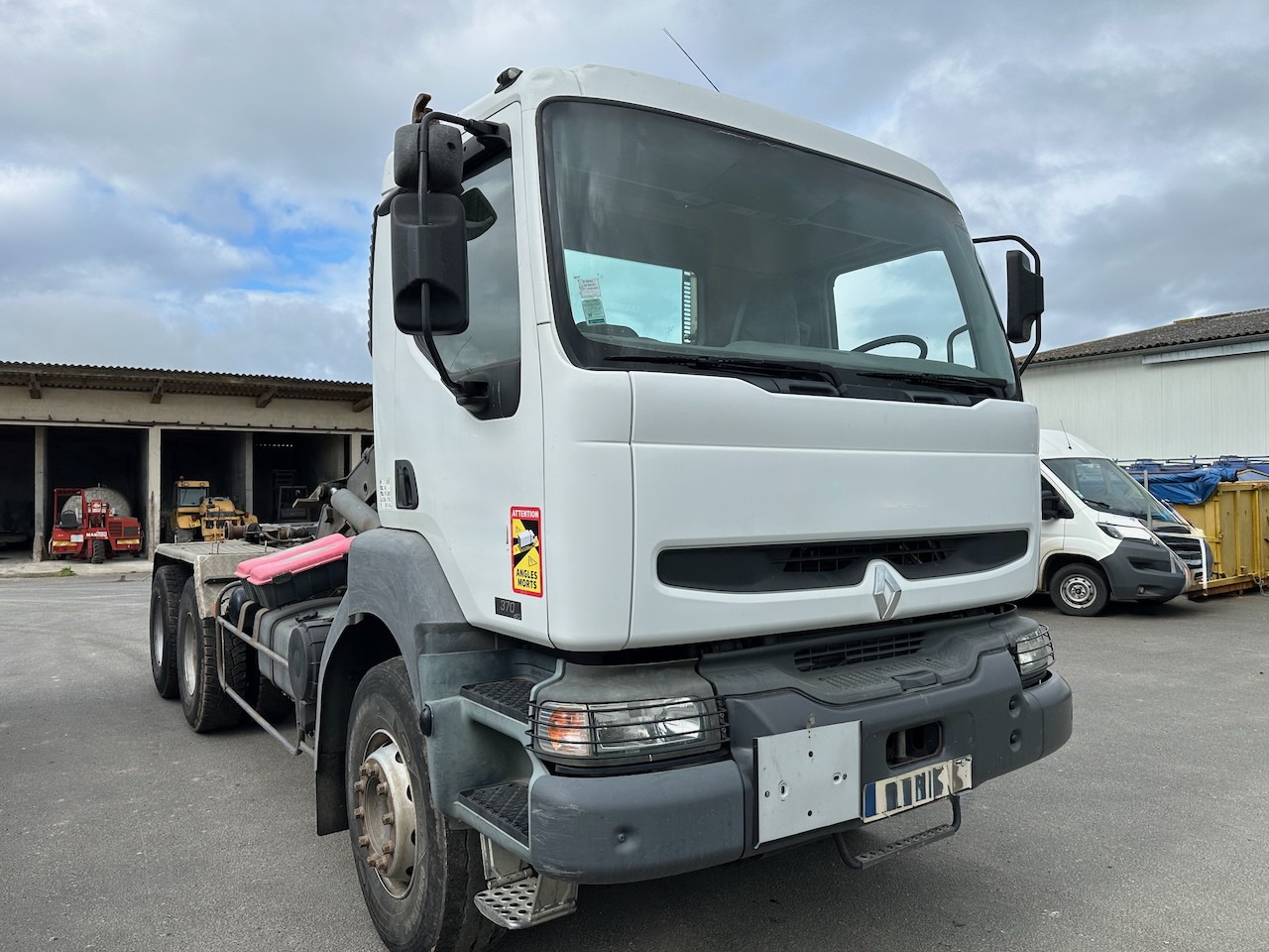 RENAULT KERAX 370 DCI - Caminhão polibenne: foto 5 RENAULT KERAX 370 DCI - Caminhão polibenne: foto 5