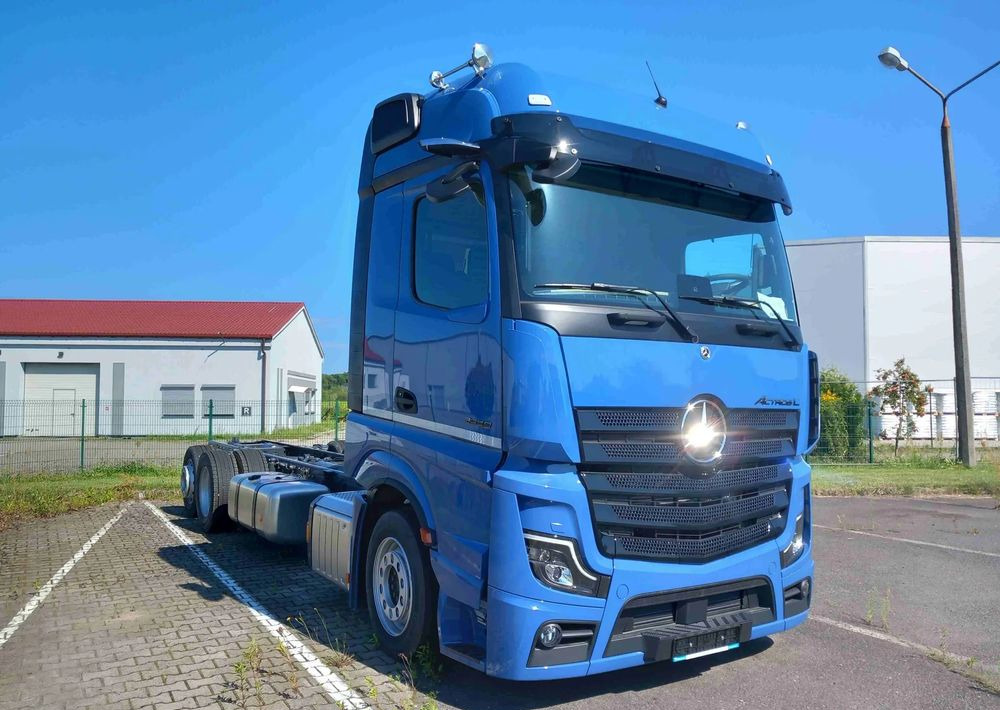 Mercedes-Benz Actros 2548 LnR - Caminhão chassi: foto 3 Mercedes-Benz Actros 2548 LnR - Caminhão chassi: foto 3
