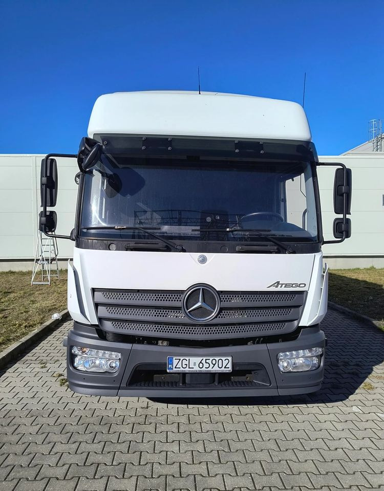 Mercedes-Benz Atego 1221 L - Caminhão furgão: foto 5 Mercedes-Benz Atego 1221 L - Caminhão furgão: foto 5