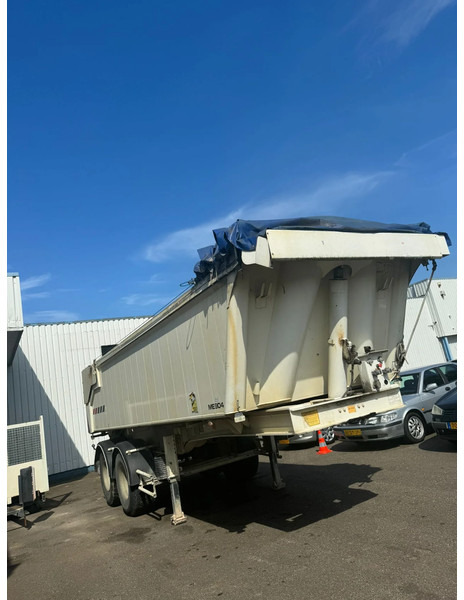 Benalu 2 Axle Alu Tipper , Spring Suspension , Drum Brakes - Semireboque basculante: foto 4 Benalu 2 Axle Alu Tipper , Spring Suspension , Drum Brakes - Semireboque basculante: foto 4