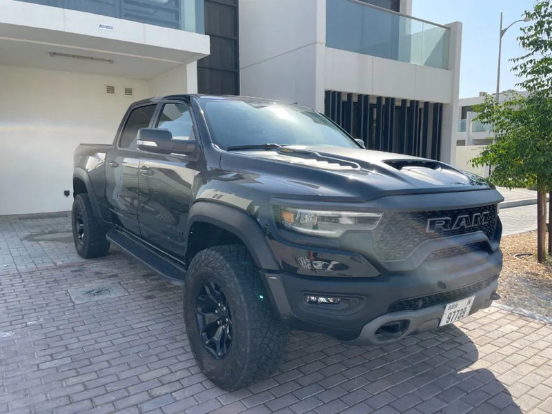 Dodge Ram 1500 TRX 6.2 Supercharged V8 , 702 HP , 60.000 euro ex. Dubai - Pick-up: foto 4 Dodge Ram 1500 TRX 6.2 Supercharged V8 , 702 HP , 60.000 euro ex. Dubai - Pick-up: foto 4