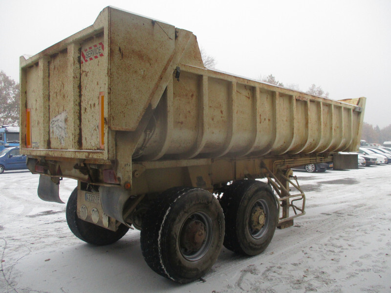 Fruehauf 2 Axle ,Steel Tipper , Drum Brakes , Spring suspension - Semireboque basculante: foto 3 Fruehauf 2 Axle ,Steel Tipper , Drum Brakes , Spring suspension - Semireboque basculante: foto 3