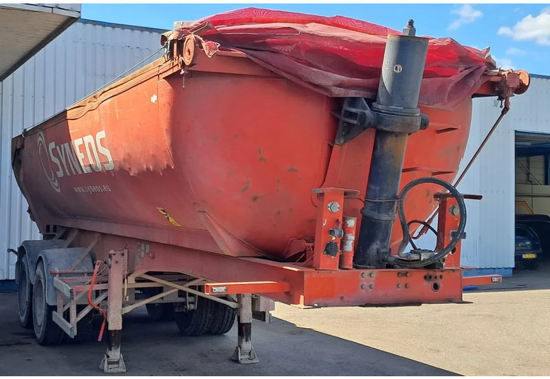 General Trailer 2 Axle , 8 Tyres , Steel Tipper Trailer , Spring Suspension , Drum brakes - Semireboque basculante: foto 4 General Trailer 2 Axle , 8 Tyres , Steel Tipper Trailer , Spring Suspension , Drum brakes - Semireboque basculante: foto 4