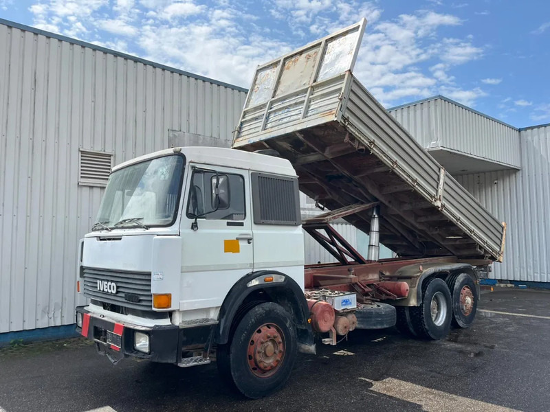 Iveco Turbostar 190-38 , 6x2 , V8 Watercooling , 3 Way Tipper , Spring Suspension , Manual - Caminhão basculante: foto 1 Iveco Turbostar 190-38 , 6x2 , V8 Watercooling , 3 Way Tipper , Spring Suspension , Manual - Caminhão basculante: foto 1