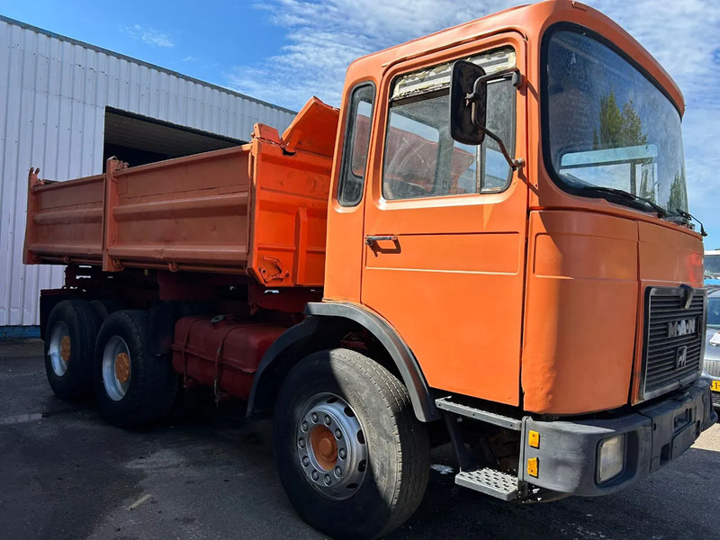 MAN 26.281, 6X4, Tipper, Spring Suspension , 362 engine and gearbox - Caminhão basculante: foto 4 MAN 26.281, 6X4, Tipper, Spring Suspension , 362 engine and gearbox - Caminhão basculante: foto 4