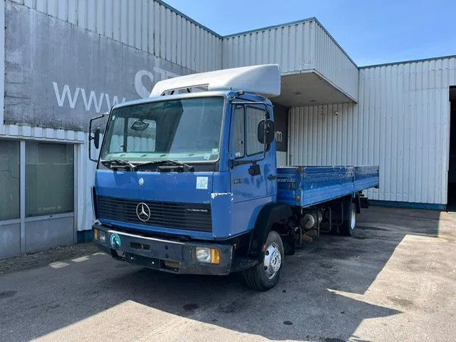 Mercedes-Benz 814 Ecoliner , Spring suspension , Manual , Euro 2 - Caminhão com lona: foto 1 Mercedes-Benz 814 Ecoliner , Spring suspension , Manual , Euro 2 - Caminhão com lona: foto 1