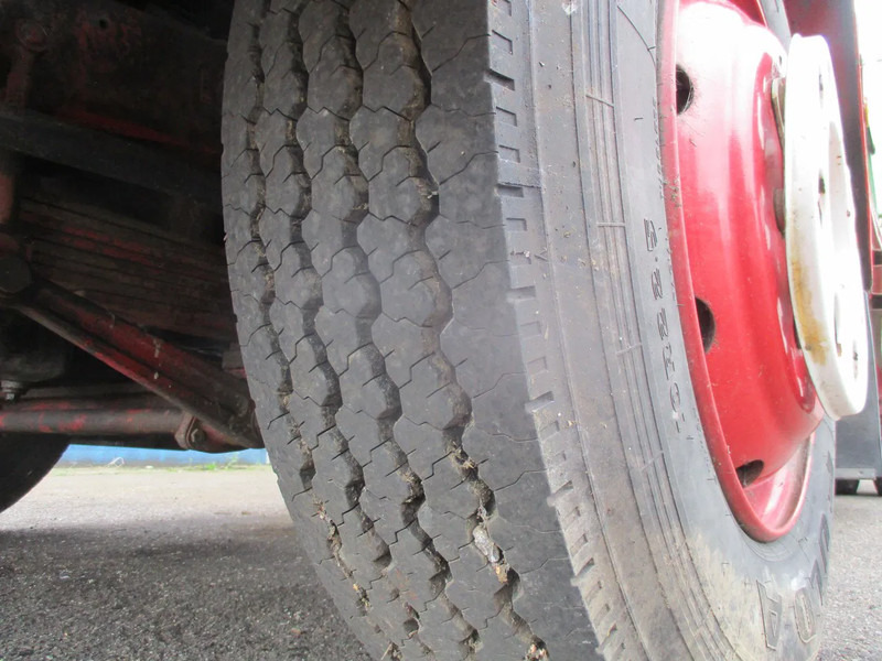 Caminhão polibenne Mercedes-Benz LP 1319 , Oldtimer: foto 15 Caminhão polibenne Mercedes-Benz LP 1319 , Oldtimer: foto 15