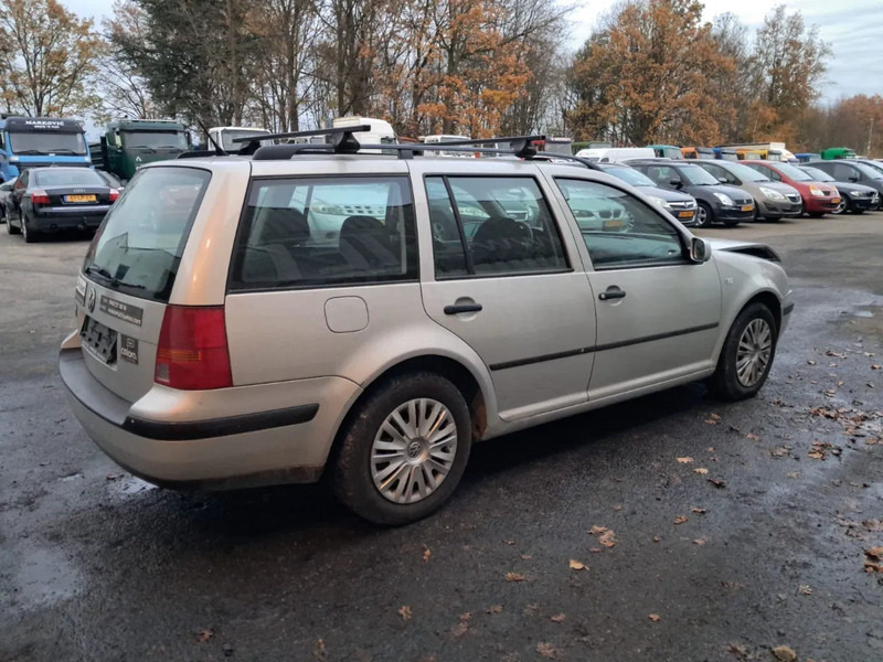 Volkswagen Golf 1.6 Variant , Automatic , Airco , Belgium Regestration - Automóvel: foto 3 Volkswagen Golf 1.6 Variant , Automatic , Airco , Belgium Regestration - Automóvel: foto 3