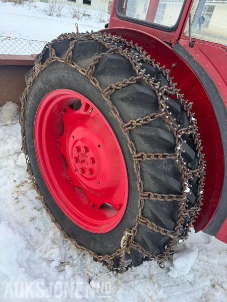 1973 Volvo Buster T400 MVA FRI NYE DEKK KJETTING TRIANGEL - Trator: foto 5 1973 Volvo Buster T400 MVA FRI NYE DEKK KJETTING TRIANGEL - Trator: foto 5