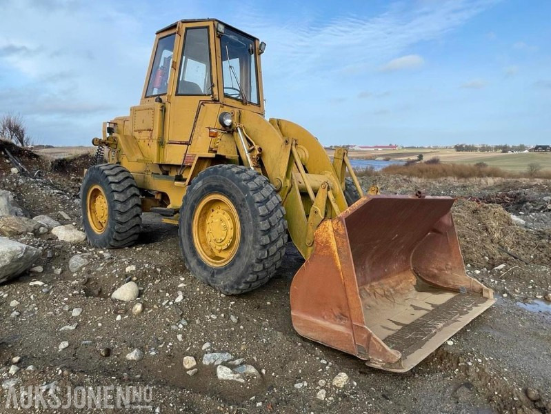 1978 Cat 920 hjullaster med skuffe - Vekt: 10400 kg. - 9609 timer. - Carregadeira de rodas: foto 2 1978 Cat 920 hjullaster med skuffe - Vekt: 10400 kg. - 9609 timer. - Carregadeira de rodas: foto 2