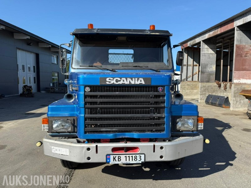 1982 Scania T82H 4X2 L146 Tippbil - Caminhão basculante: foto 2 1982 Scania T82H 4X2 L146 Tippbil - Caminhão basculante: foto 2