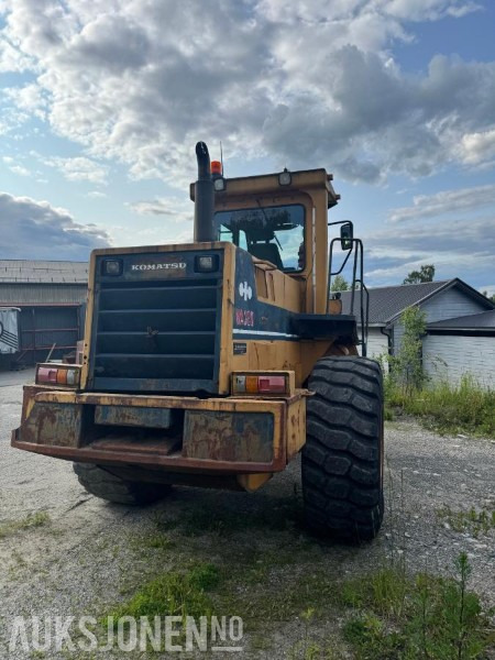 1988 Komatsu WA380 hjullaster - Carregadeira de rodas: foto 5 1988 Komatsu WA380 hjullaster - Carregadeira de rodas: foto 5