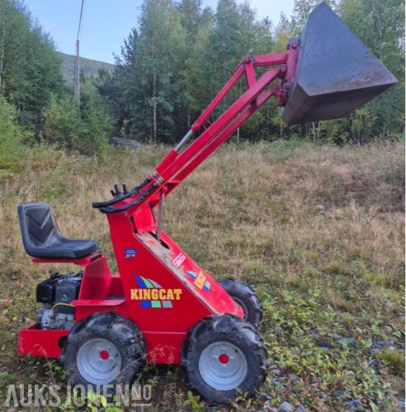 2000 Kingcat KC500 med skuffe - Honda GD411 dieselmotor - Tredjefunksjon - Trator: foto 2 2000 Kingcat KC500 med skuffe - Honda GD411 dieselmotor - Tredjefunksjon - Trator: foto 2
