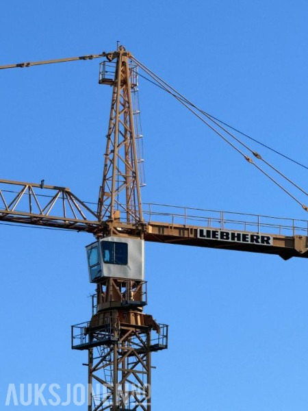2000 Liebherr 280 EC-H 16 Litronic Tårnkran med undervogn på plater - Guindaste: foto 5 2000 Liebherr 280 EC-H 16 Litronic Tårnkran med undervogn på plater - Guindaste: foto 5