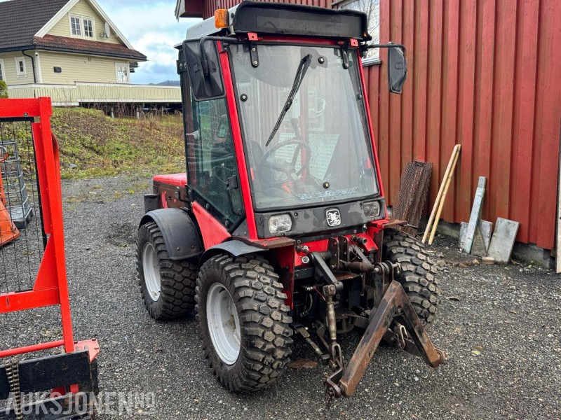 2002 Antonio Carraro Superpark 4400 HST med v-plog og snøfreser - Trator: foto 3 2002 Antonio Carraro Superpark 4400 HST med v-plog og snøfreser - Trator: foto 3