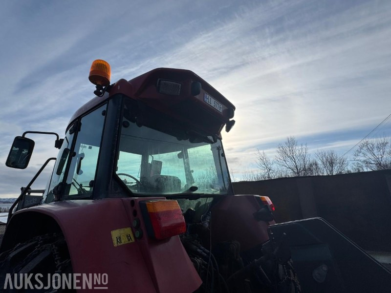 2002 CASE IH CS94A Traktor - Frontlaster - Skuff - Nye dekk - 5124T - Trator: foto 5 2002 CASE IH CS94A Traktor - Frontlaster - Skuff - Nye dekk - 5124T - Trator: foto 5