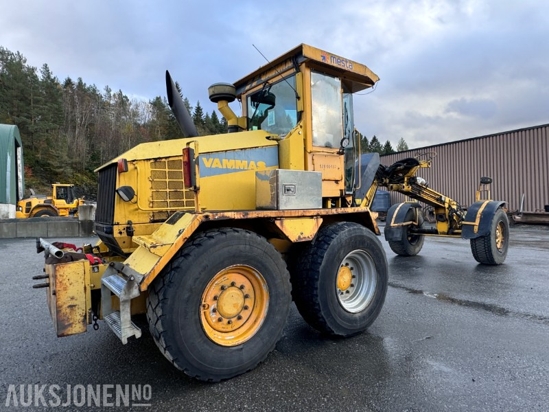 2002 Vammas RG-281 Veihøvel / Road Grader - rep.objekt / Delemaskin - Equipamento de construção: foto 4 2002 Vammas RG-281 Veihøvel / Road Grader - rep.objekt / Delemaskin - Equipamento de construção: foto 4