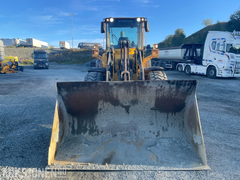 2003 Volvo L90E - Carregadeira de rodas: foto 5 2003 Volvo L90E - Carregadeira de rodas: foto 5