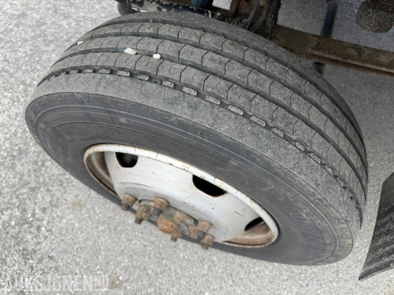 2005 Mercedes-Benz 815Da/37-Vn 4X4 linjebil med kran og masse utstyr - Caminhão grua: foto 4 2005 Mercedes-Benz 815Da/37-Vn 4X4 linjebil med kran og masse utstyr - Caminhão grua: foto 4