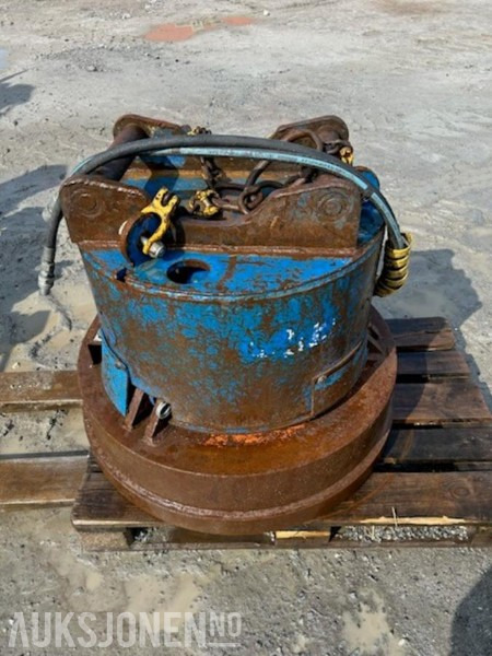 2006 DYNASET hydraulisk Magnet generator - S60 - Equipamento de construção: foto 4 2006 DYNASET hydraulisk Magnet generator - S60 - Equipamento de construção: foto 4