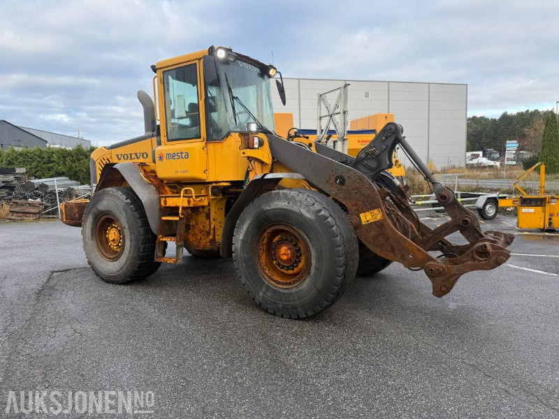 2006 Volvo L70E Hjullaster 3. og 4. funksjon. - Carregadeira de rodas: foto 2 2006 Volvo L70E Hjullaster 3. og 4. funksjon. - Carregadeira de rodas: foto 2