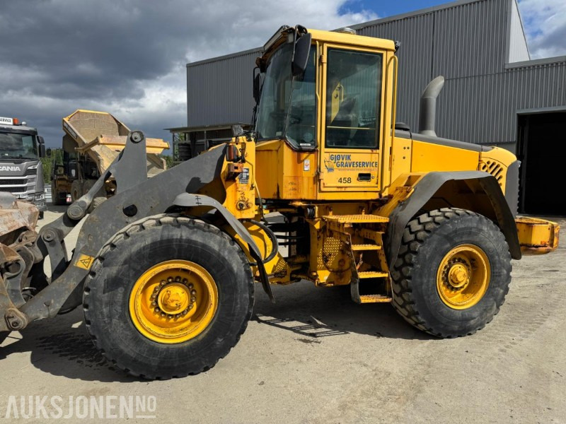 2006 Volvo L70E med skuffe - Carregadeira de rodas: foto 2 2006 Volvo L70E med skuffe - Carregadeira de rodas: foto 2