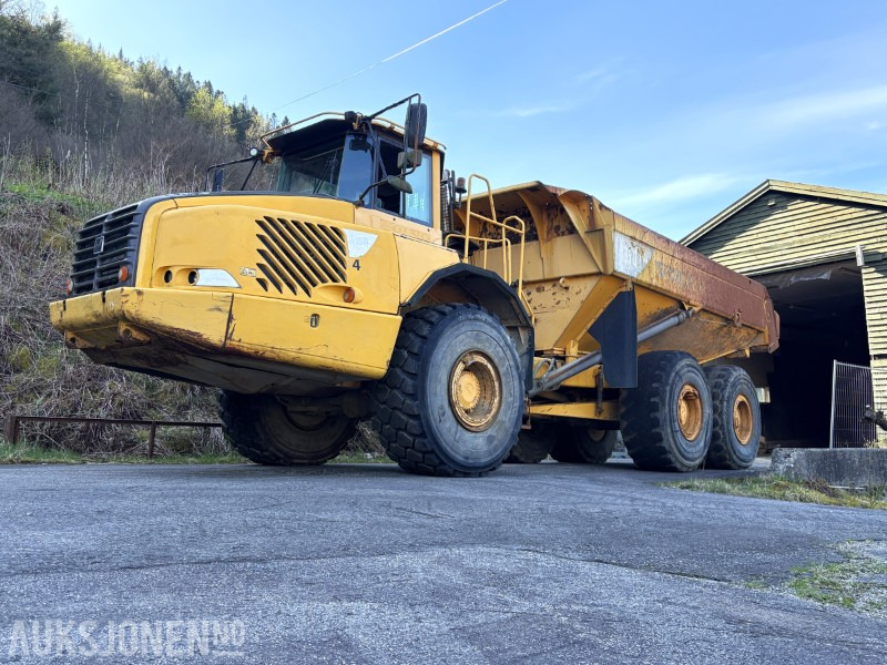 2006 mod Volvo A35D - sorte skilter - 18 182 timer - 89 085 km - Dumper: foto 1 2006 mod Volvo A35D - sorte skilter - 18 182 timer - 89 085 km - Dumper: foto 1