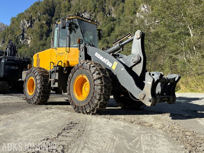 2008 Komatsu WA320-6 hjullaster - KUN 3 754 timer - Carregadeira de rodas: foto 2 2008 Komatsu WA320-6 hjullaster - KUN 3 754 timer - Carregadeira de rodas: foto 2