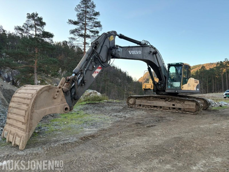 2008 Volvo EC290CL - Escavadeira: foto 1 2008 Volvo EC290CL - Escavadeira: foto 1