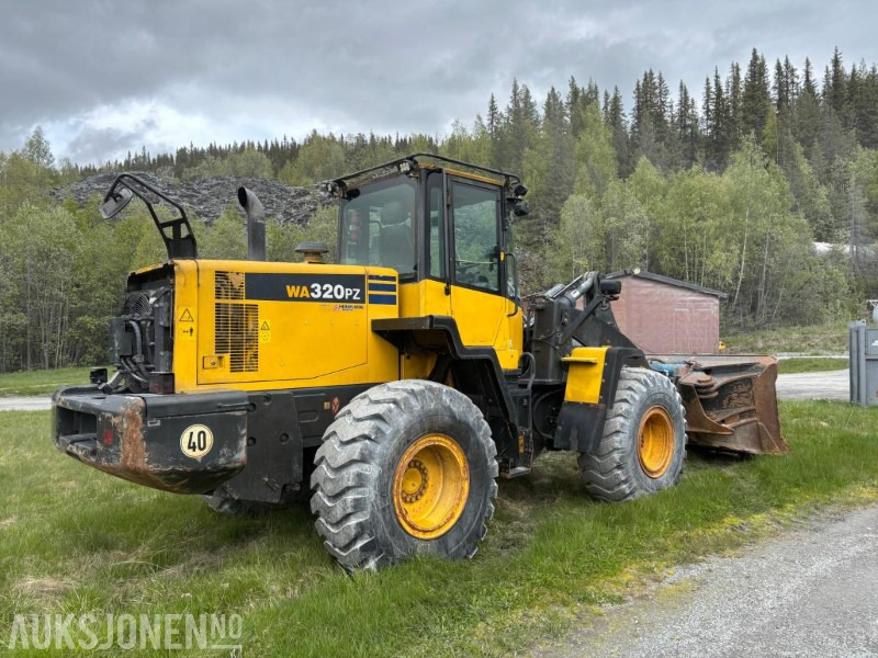 Carregadeira de rodas 2009 Komatsu WA 320 PZ-6: foto 7