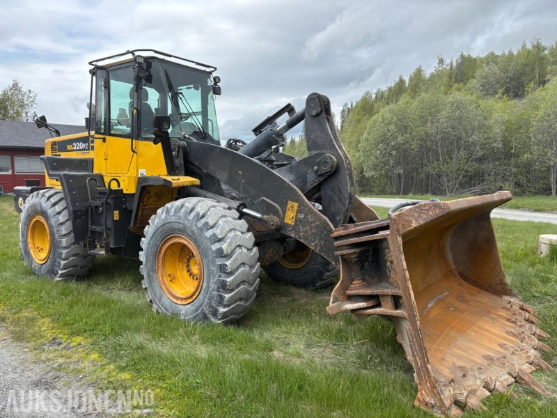 Carregadeira de rodas 2009 Komatsu WA 320 PZ-6: foto 6