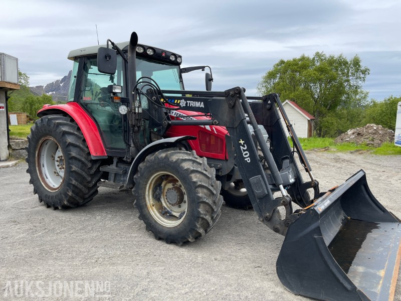 2009 Massey Ferguson MF 5435 Dyna-4 Med frontlaster og snøskuffe - Trator: foto 5 2009 Massey Ferguson MF 5435 Dyna-4 Med frontlaster og snøskuffe - Trator: foto 5