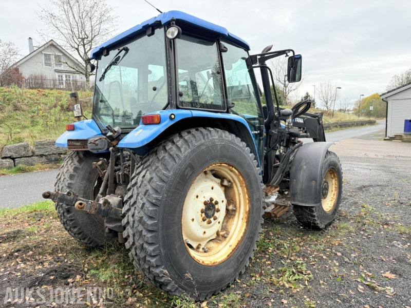 2010 New Holland T5070 traktor / Trima frontlaster / 4X4 - Trator: foto 5 2010 New Holland T5070 traktor / Trima frontlaster / 4X4 - Trator: foto 5