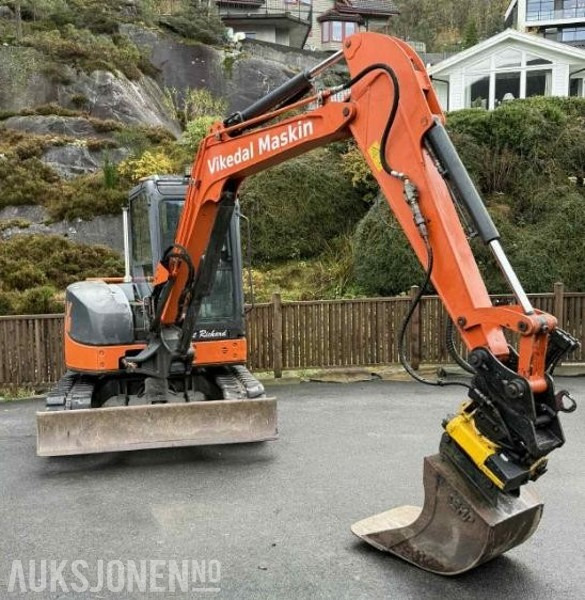 2011 HITACHI 52U. 3700T. ENGCON TILTROTATOR. S40. SERVICE 3600T - Escavadeira: foto 5 2011 HITACHI 52U. 3700T. ENGCON TILTROTATOR. S40. SERVICE 3600T - Escavadeira: foto 5