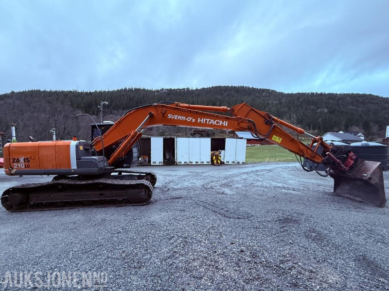 2011 Hitachi ZX210 LC-3 beltegraver KUN 8475 timer - GPS, RT80 Rototilt, Sentralsmøring - Escavadeira: foto 3 2011 Hitachi ZX210 LC-3 beltegraver KUN 8475 timer - GPS, RT80 Rototilt, Sentralsmøring - Escavadeira: foto 3