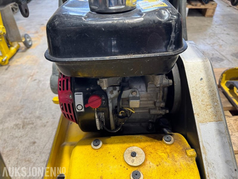 2012 Wacker Neuson WPP1550A vibroplate / 90kg - Rolo: foto 4 2012 Wacker Neuson WPP1550A vibroplate / 90kg - Rolo: foto 4