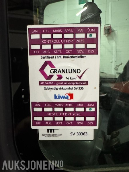 2013 Bobcat E26 m/2 skuffer og maskinhenger - Mini escavadeira: foto 5 2013 Bobcat E26 m/2 skuffer og maskinhenger - Mini escavadeira: foto 5