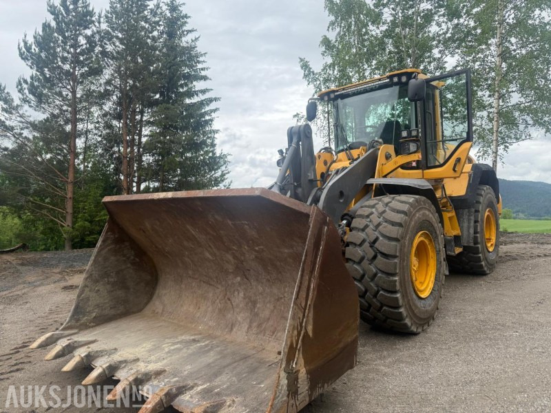 2013 Volvo L110G Hjullaster TANNSKUFFE KJETTING - Carregadeira de rodas: foto 1 2013 Volvo L110G Hjullaster TANNSKUFFE KJETTING - Carregadeira de rodas: foto 1