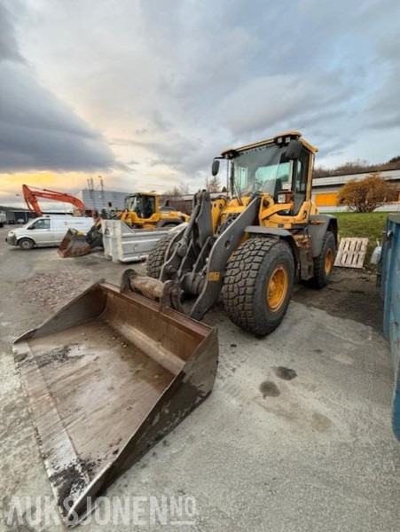 2013 Volvo L70G - Carregadeira de rodas: foto 1 2013 Volvo L70G - Carregadeira de rodas: foto 1