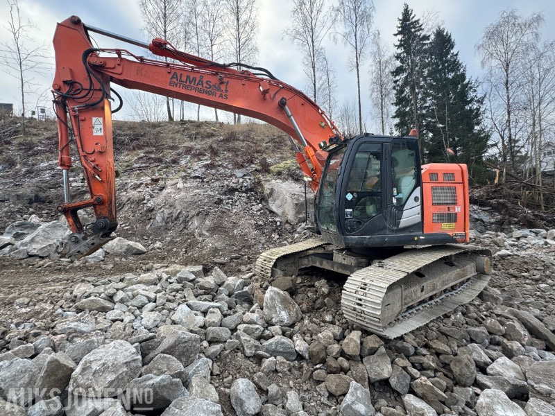 2014 Hitachi ZX225USLC-5B Beltegraver med tiltrotator og pusseskuffe - Escavadeira: foto 1 2014 Hitachi ZX225USLC-5B Beltegraver med tiltrotator og pusseskuffe - Escavadeira: foto 1