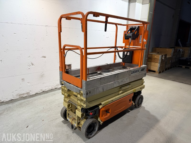 2014 JLG 1930 ES sakselift med arbeidshøyde på 7,8 meter - Plataforma aérea: foto 3 2014 JLG 1930 ES sakselift med arbeidshøyde på 7,8 meter - Plataforma aérea: foto 3