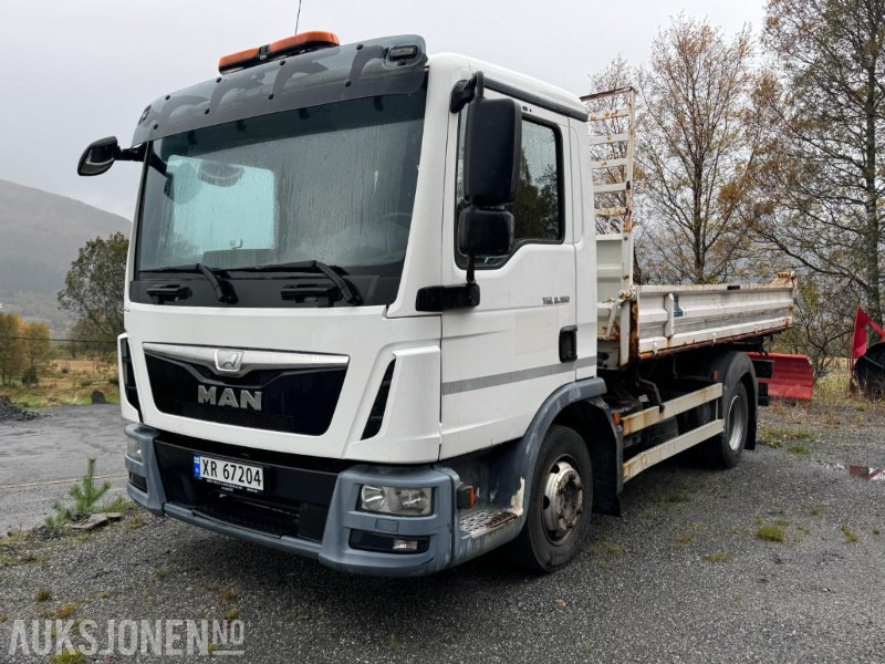 2014 MAN TGL 8.180 Tippbil - Treveistipp - Euro 6 - Gått 150.000 km - Nylig EU godkjent - Caminhão basculante: foto 1 2014 MAN TGL 8.180 Tippbil - Treveistipp - Euro 6 - Gått 150.000 km - Nylig EU godkjent - Caminhão basculante: foto 1