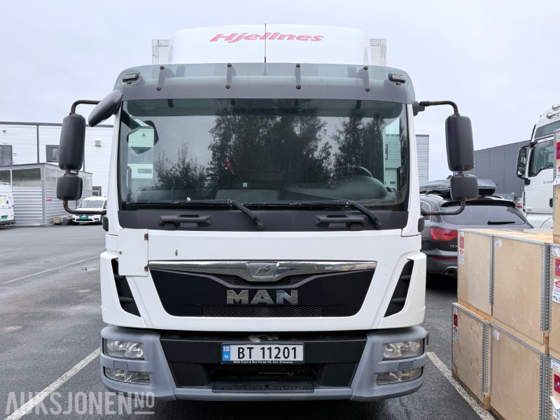 2014 MAN TGL 8.220 Skapbil - rep objekt - Caminhão furgão: foto 2 2014 MAN TGL 8.220 Skapbil - rep objekt - Caminhão furgão: foto 2