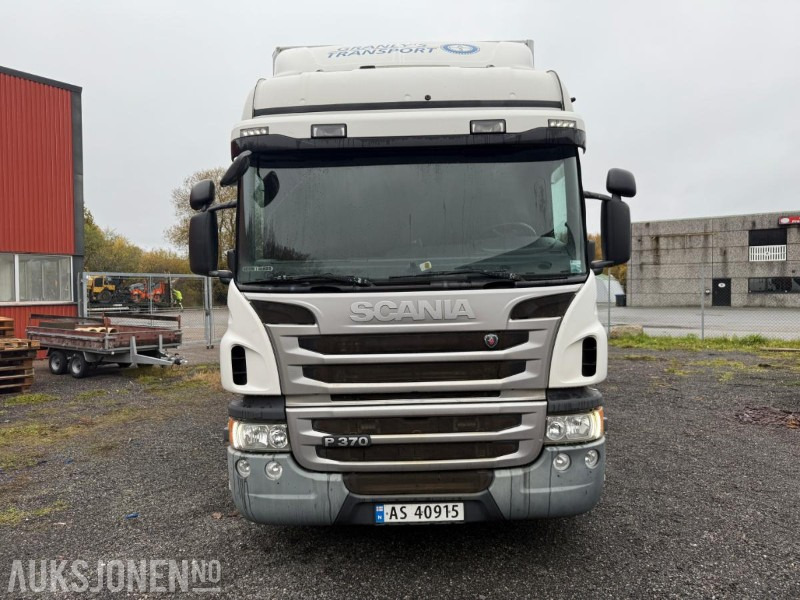 2014 Scania P370 SKAPBIL M/FULL SIDEÅPNING 18 PALLER TRUCKFESTE SERVICEHISTORIKK. - Caminhão furgão: foto 3 2014 Scania P370 SKAPBIL M/FULL SIDEÅPNING 18 PALLER TRUCKFESTE SERVICEHISTORIKK. - Caminhão furgão: foto 3