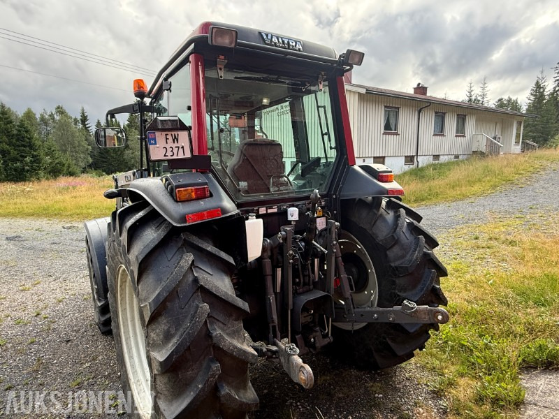 2014 Valtra A93 H - Laster - Pallegaffel - 1580t - MVA FRI!! - Trator: foto 3 2014 Valtra A93 H - Laster - Pallegaffel - 1580t - MVA FRI!! - Trator: foto 3